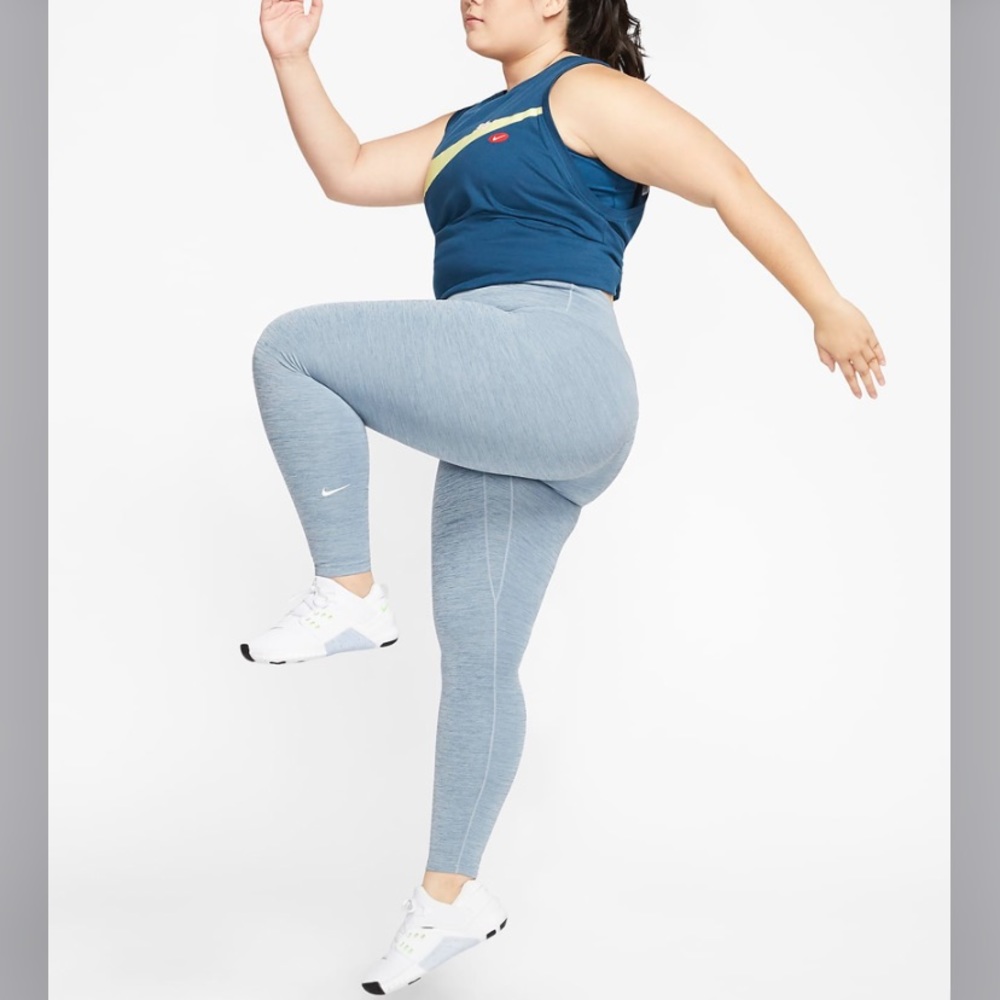 * NWT 3X plus size Nike High rise ankle Dri-Fit leggings